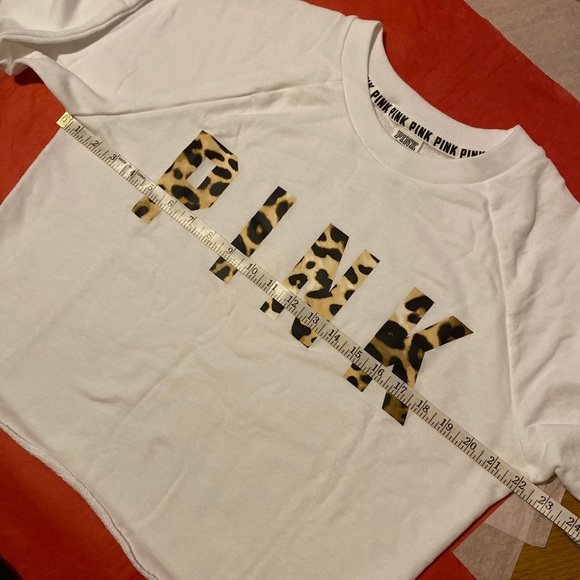 ❤️NWT VS PINK M/L OUTFIT❤️ - Picture 6 of 7